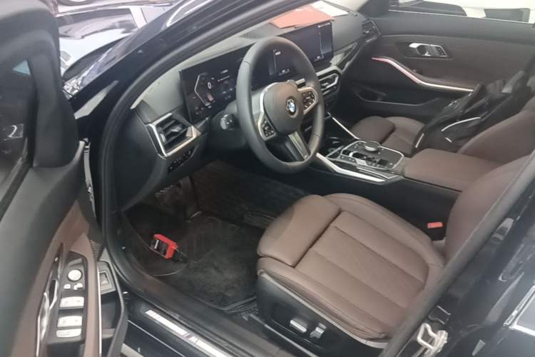 Used BMW 3 Series 2023 325Li M Sport Package Driver Seat