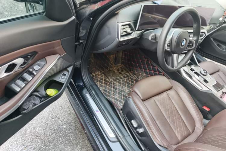Used BMW 3 Series 2023 325Li M Sport Package Driver Seat