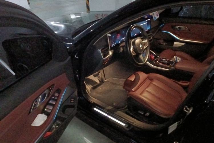 Used BMW 3 Series 2023 325Li M Sport Package Driver Seat