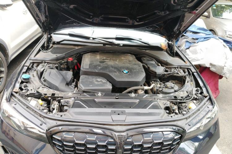 Used BMW 3 Series 2023 325i M Sport Night Edition Package Engine Bay