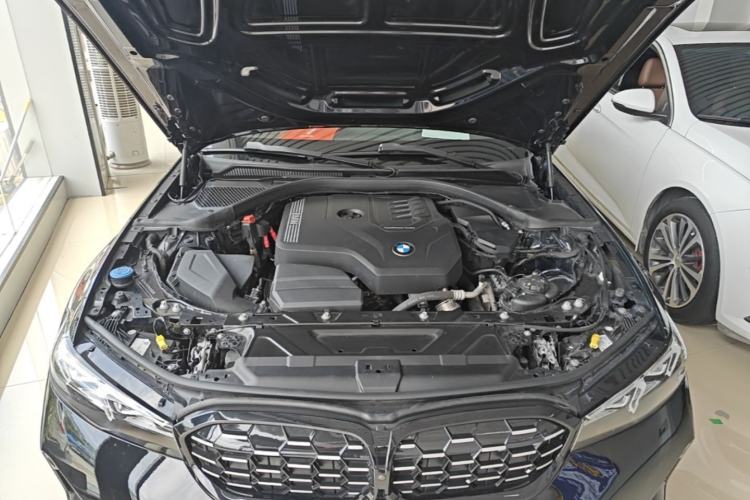 Used BMW 3 Series 2023 325i M Sport Night Edition Package Engine Bay