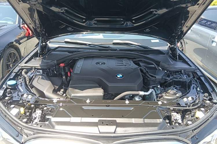 Used BMW 3 Series 2023 325i M Sport Package Engine Bay