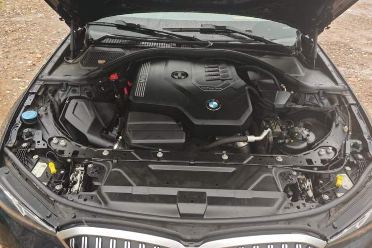 Used BMW 3 Series 2023 320Li M Sport Package Engine Bay