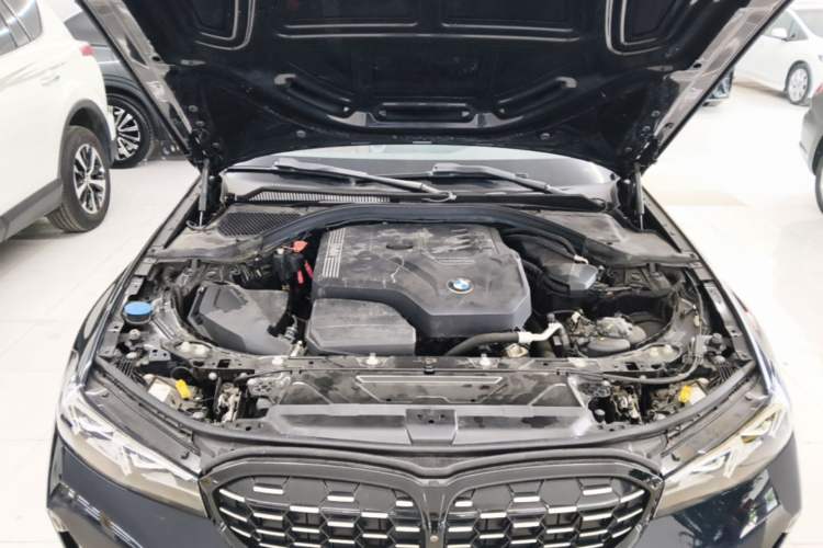 Used BMW 3 Series 2023 325i M Sport Night Edition Package Engine Bay