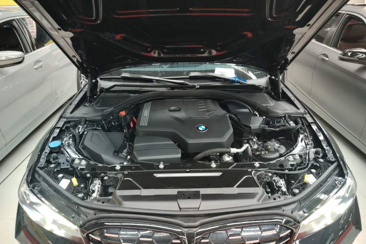 Used BMW 3 Series 2023 325Li M Sport Night Edition Package Engine Bay