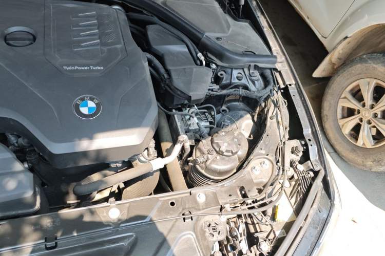 Used BMW 3 Series 2023 325i M Sport Night Edition Package Engine Bay Left