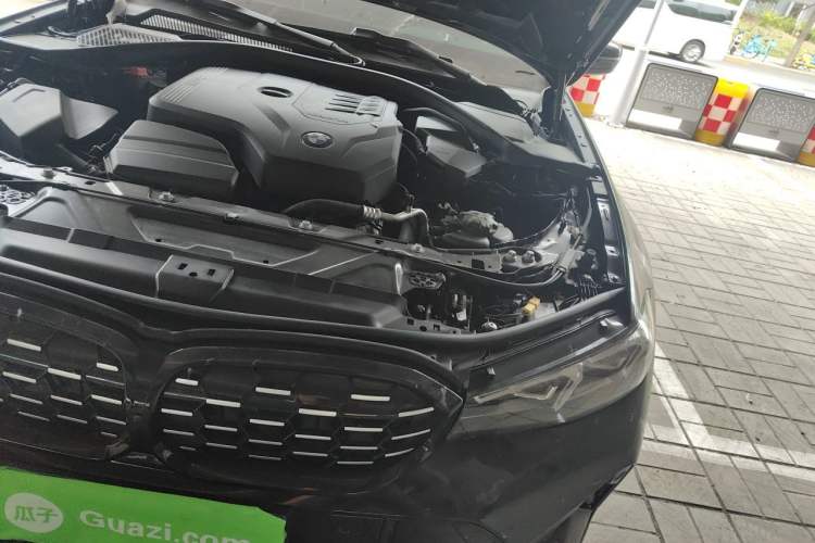 Used BMW 3 Series 2023 325i M Sport Night Edition Package Engine Bay Left