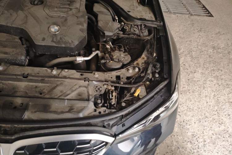 Used BMW 3 Series 2023 325Li M Sport Package Engine Bay Left