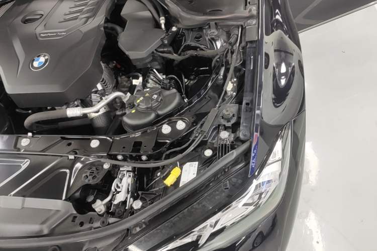 Used BMW 3 Series 2023 325Li M Sport Night Edition Package Engine Bay Left