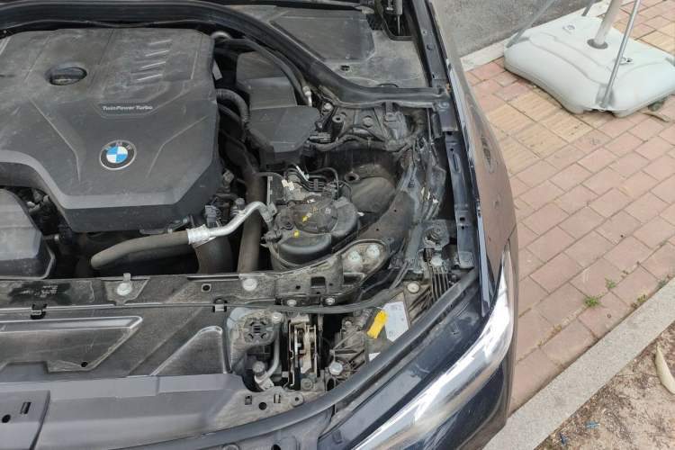 Used BMW 3 Series 2023 325i M Sport Night Edition Package Engine Bay Left