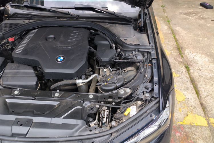 Used BMW 3 Series 2023 325Li M Sport Night Edition Package Engine Bay Left