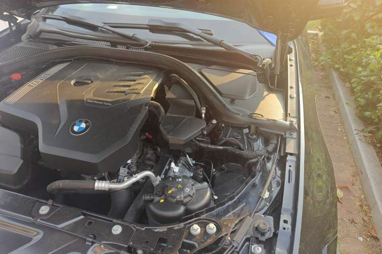 Used BMW 3 Series 2023 325Li M Sport Night Edition Package Engine Bay Left