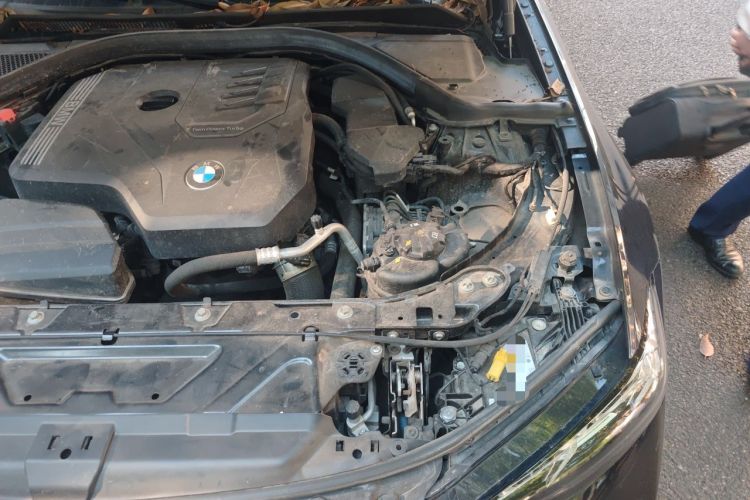 Used BMW 3 Series 2023 320i M Sport Package Engine Bay Left