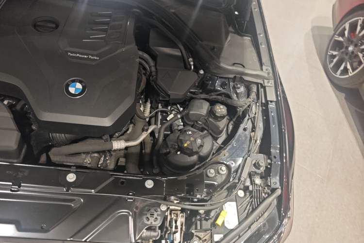 Used BMW 3 Series 2023 330i M Sport Night Edition Package Engine Bay Left