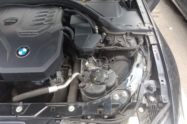 Used BMW 3 Series 2023 325Li M Sport Night Edition Package Engine Bay Left