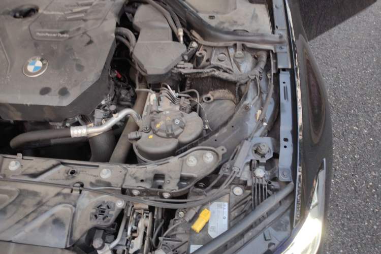 Used BMW 3 Series 2023 325Li M Sport Night Edition Package Engine Bay Left