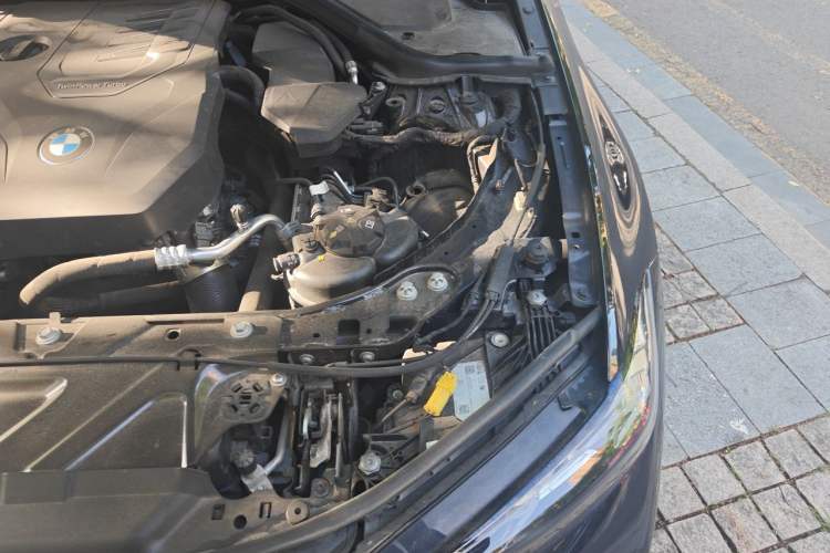 Used BMW 3 Series 2023 325Li M Sport Package Engine Bay Left