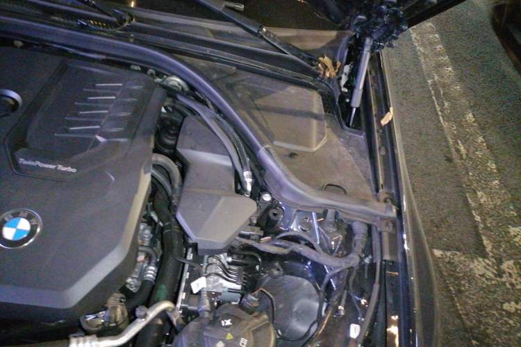 Used BMW 3 Series 2023 325i M Sport Night Edition Package Engine Bay Left