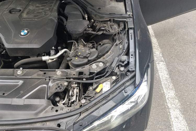 Used BMW 3 Series 2023 325Li M Sport Night Edition Package Engine Bay Left