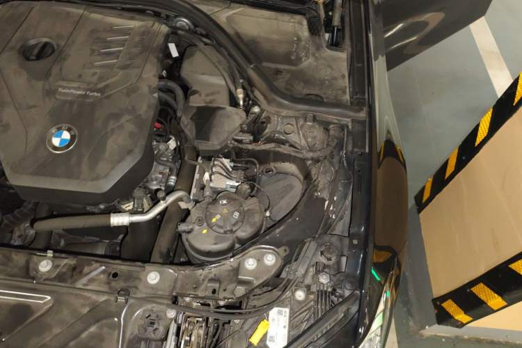 Used BMW 3 Series 2023 325i M Sport Package Engine Bay Left