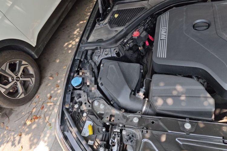 Used BMW 3 Series 2023 325i M Sport Night Edition Package Engine Bay Right