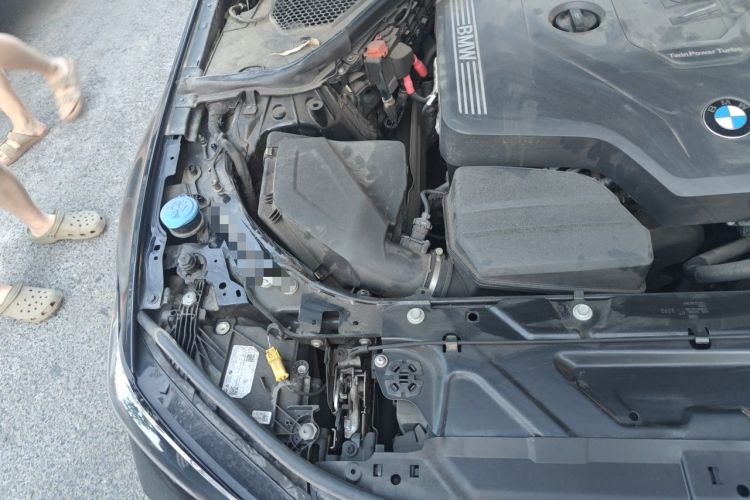 Used BMW 3 Series 2023 325Li M Sport Package Engine Bay Right