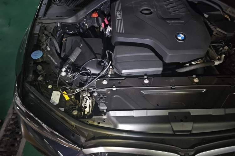 Used BMW 3 Series 2023 325Li M Sport Package Engine Bay Right
