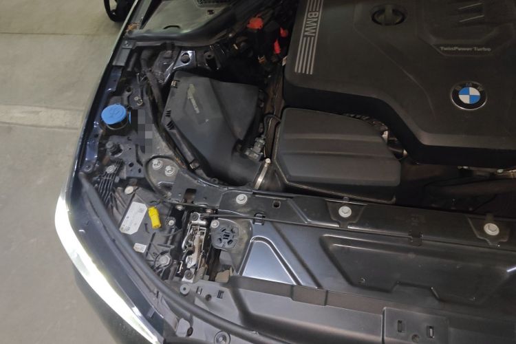 Used BMW 3 Series 2023 325Li M Sport Night Edition Package Engine Bay Right