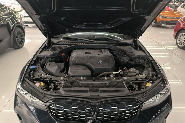 Used BMW 3 Series 2023 325i M Sport Night Edition Package Engine Bay