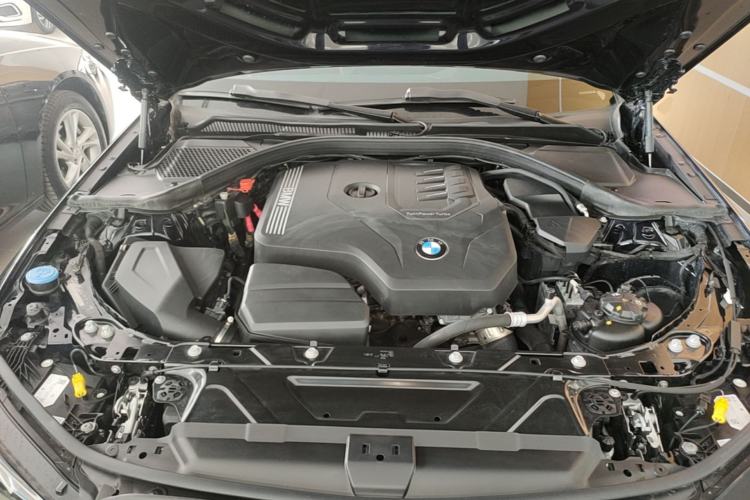 Used BMW 3 Series 2023 325i M Sport Night Edition Package Engine Bay