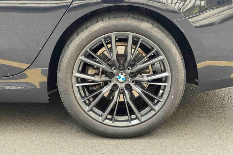 Used BMW 3 Series 2023 325Li M Sport Night Edition Package Exterior 12