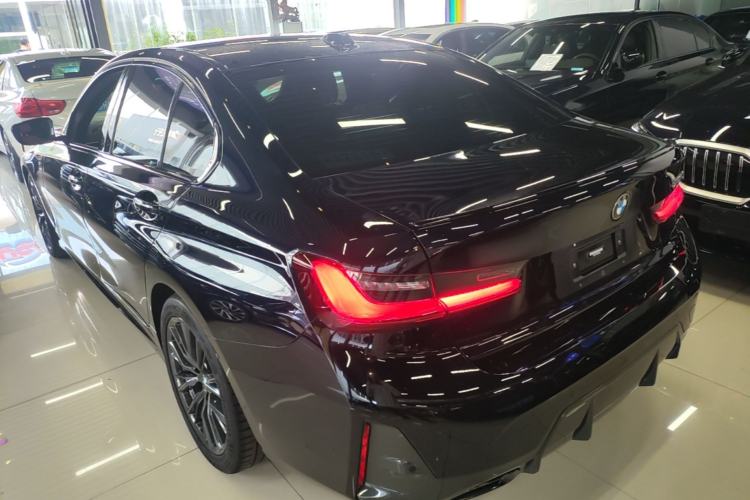 Used BMW 3 Series 2023 330i M Sport Night Edition Package Exterior 2
