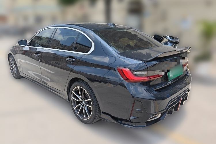 Used BMW 3 Series 2023 320Li M Sport Package Exterior 3