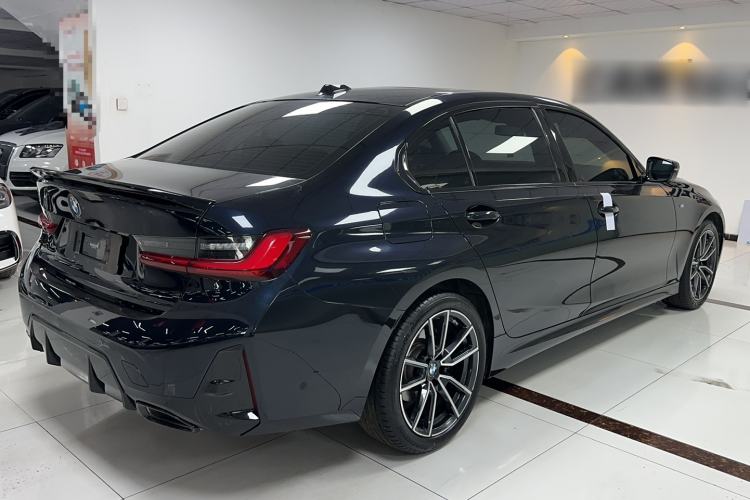 Used BMW 3 Series 2023 325Li M Sport Package Exterior 3
