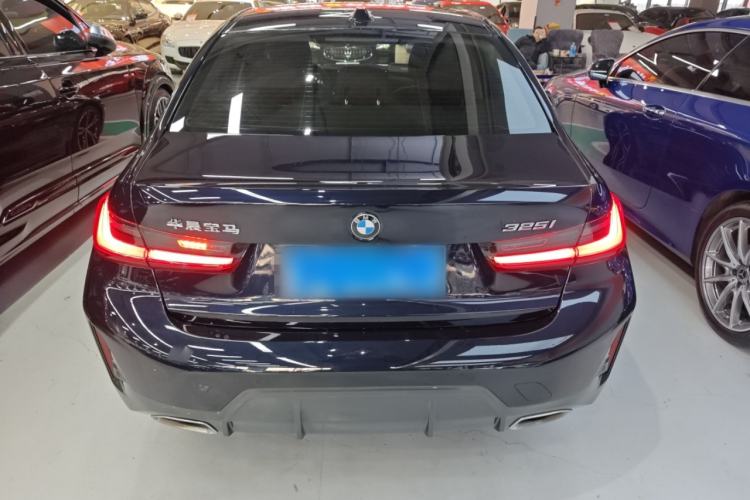 Used BMW 3 Series 2023 325i M Sport Package Exterior 4