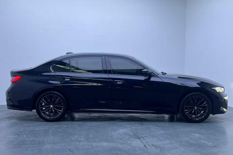 Used BMW 3 Series 2023 325Li M Sport Night Edition Package Exterior 4