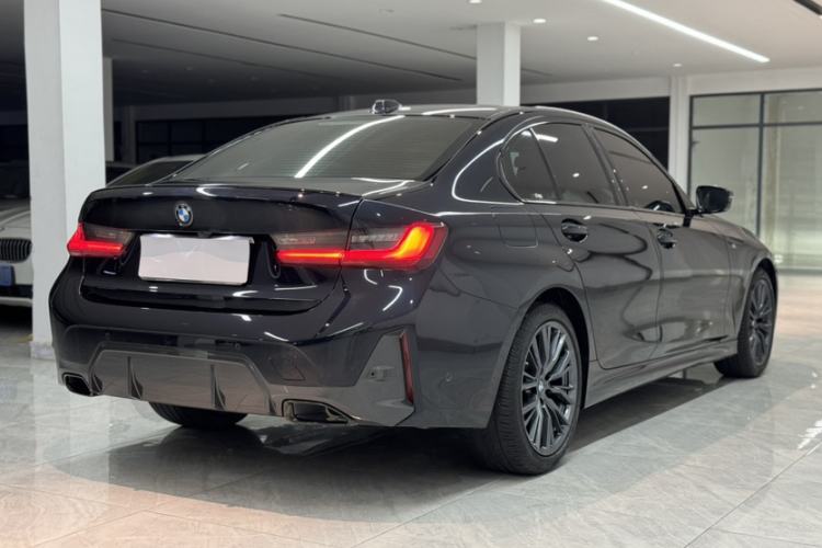 Used BMW 3 Series 2023 325i M Sport Night Edition Package Exterior 7
