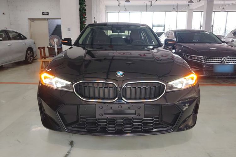 Used BMW 3 Series 2023 320Li M Sport Package Front