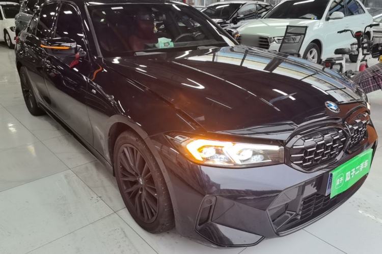 Used BMW 3 Series 2023 325i M Sport Night Edition Package Front Right 45 Deg