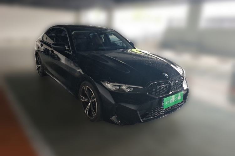 Used BMW 3 Series 2023 325i M Sport Package Front Right 45 Deg
