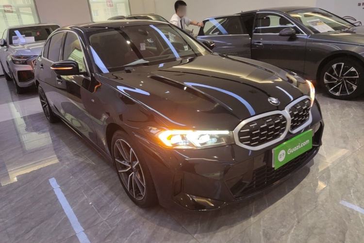Used BMW 3 Series 2023 325Li M Sport Package Front Right 45 Deg