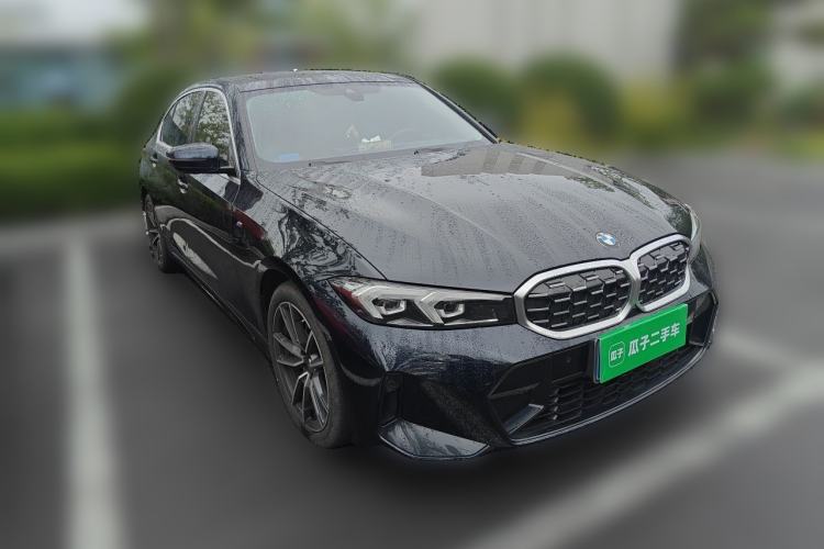 Used BMW 3 Series 2023 325Li M Sport Package Front Right 45 Deg