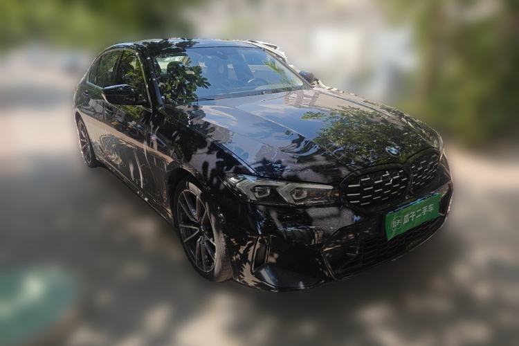 Used BMW 3 Series 2023 325Li M Sport Package Front Right 45 Deg