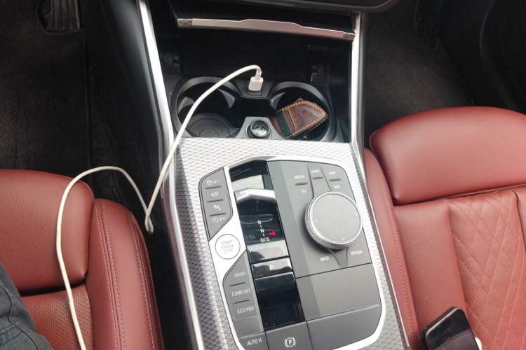 Used BMW 3 Series 2023 330i M Sport Night Edition Package Gear Lever