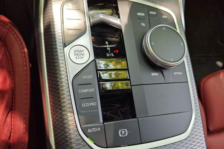 Used BMW 3 Series 2023 325i M Sport Night Edition Package Gear Lever