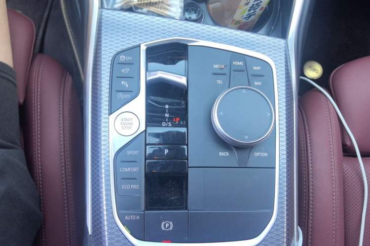 Used BMW 3 Series 2023 325Li M Sport Night Edition Package Gear Lever