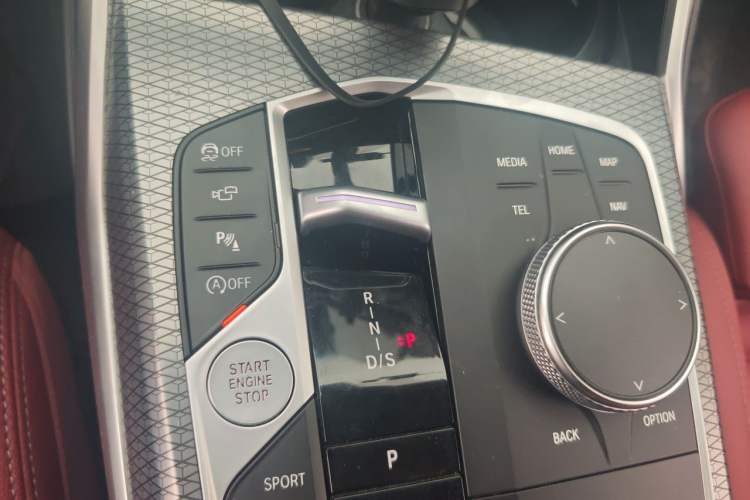 Used BMW 3 Series 2023 325i M Sport Night Edition Package Gear Lever