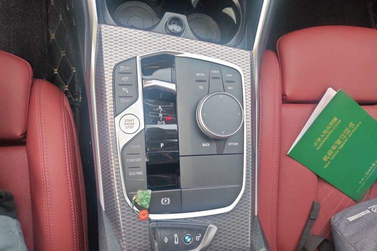 Used BMW 3 Series 2023 325Li M Sport Night Edition Package Gear Lever