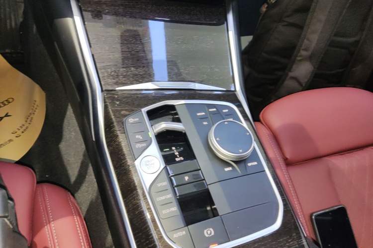 Used BMW 3 Series 2023 325Li M Sport Package Gear Lever