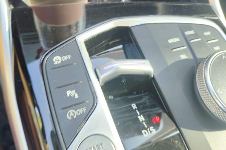 Used BMW 3 Series 2023 320Li M Sport Package Gear Lever